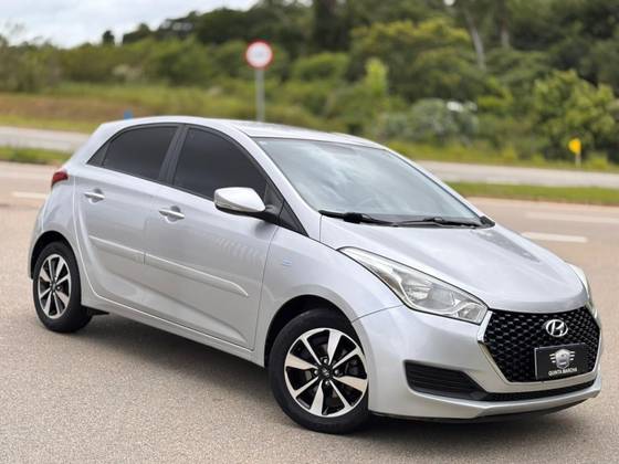 HYUNDAI HB20 1.0 COMFORT 12V FLEX 4P MANUAL HYUNDAI HB20 1.0 COMFORT 12V FLEX 4P MANUAL
